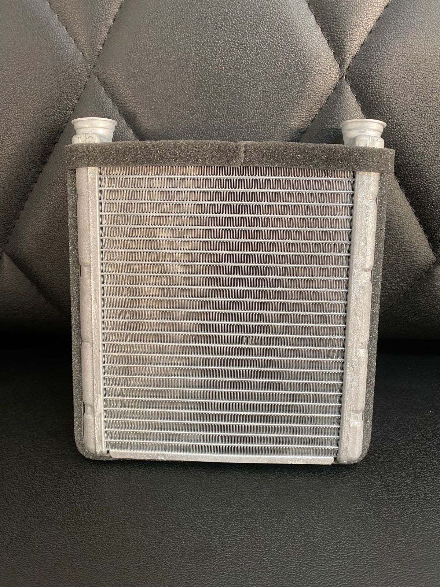 MİTSUBİSHİ COLT KALORİFER PETEĞİ OEM:MR568918