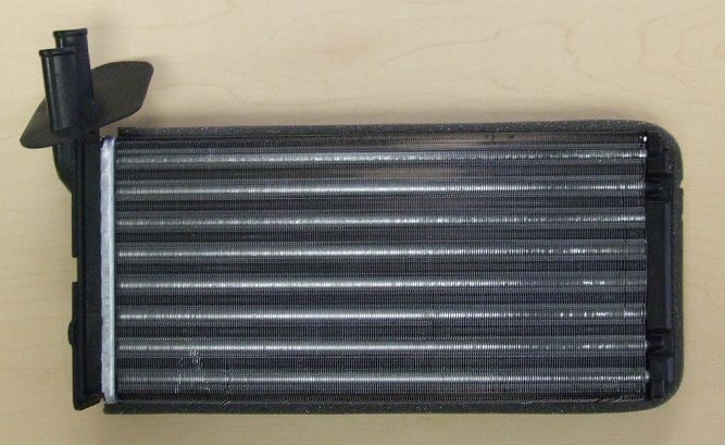 VolkswagenTrasporter T4 Kalorifer  92-03 Model Sonrası Klımasız Araclara Uyumluudur Orjinal no :701819031A